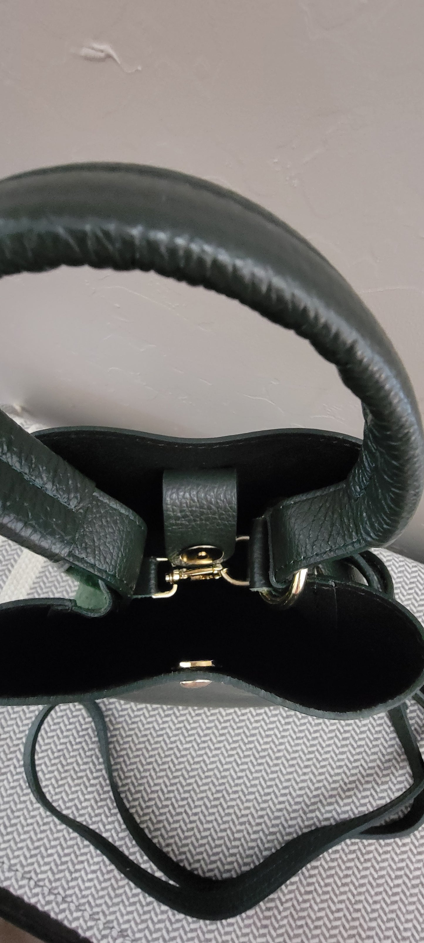 Bucket bag with small pouch