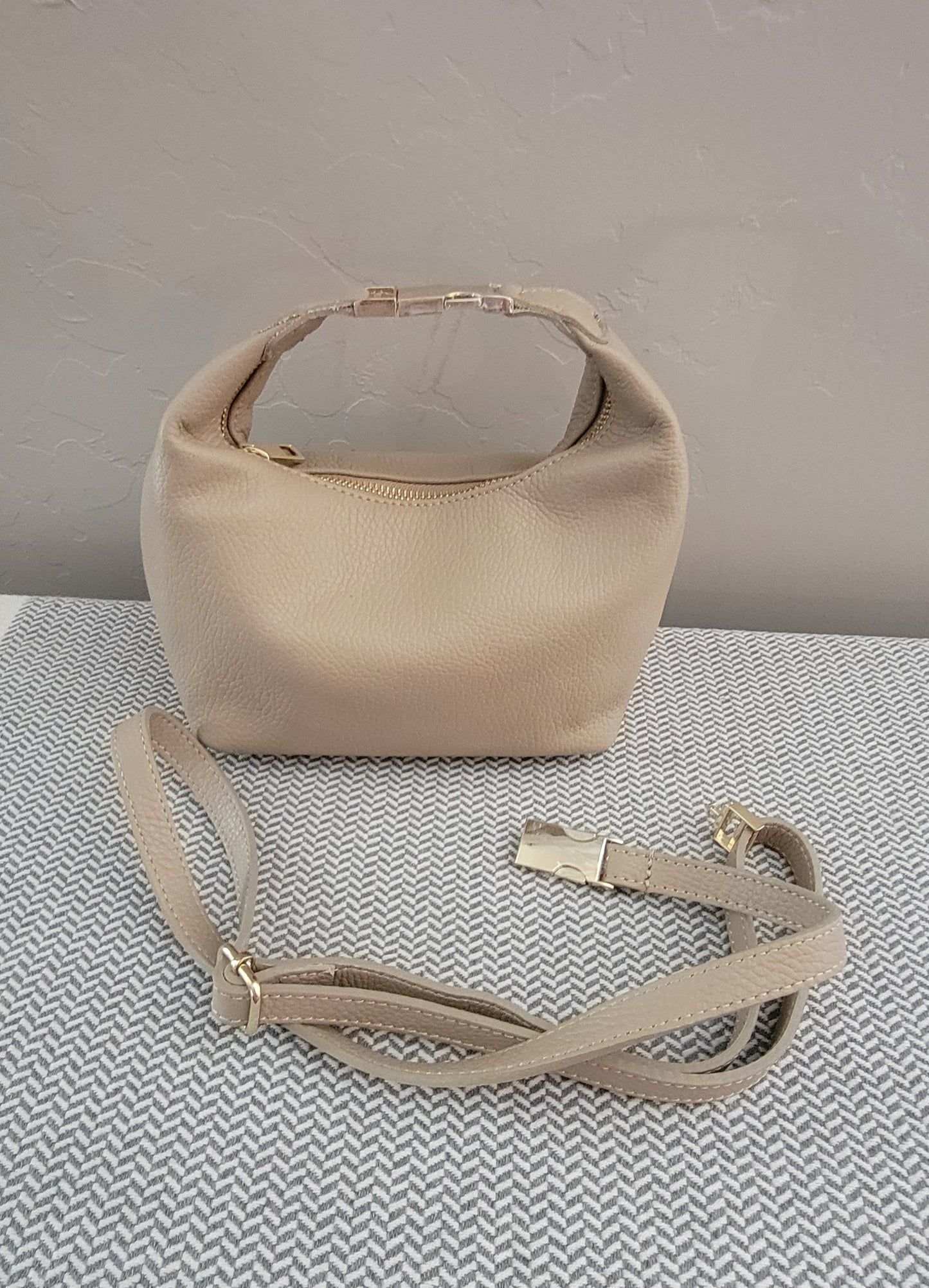 Crossbody Grab Handbag