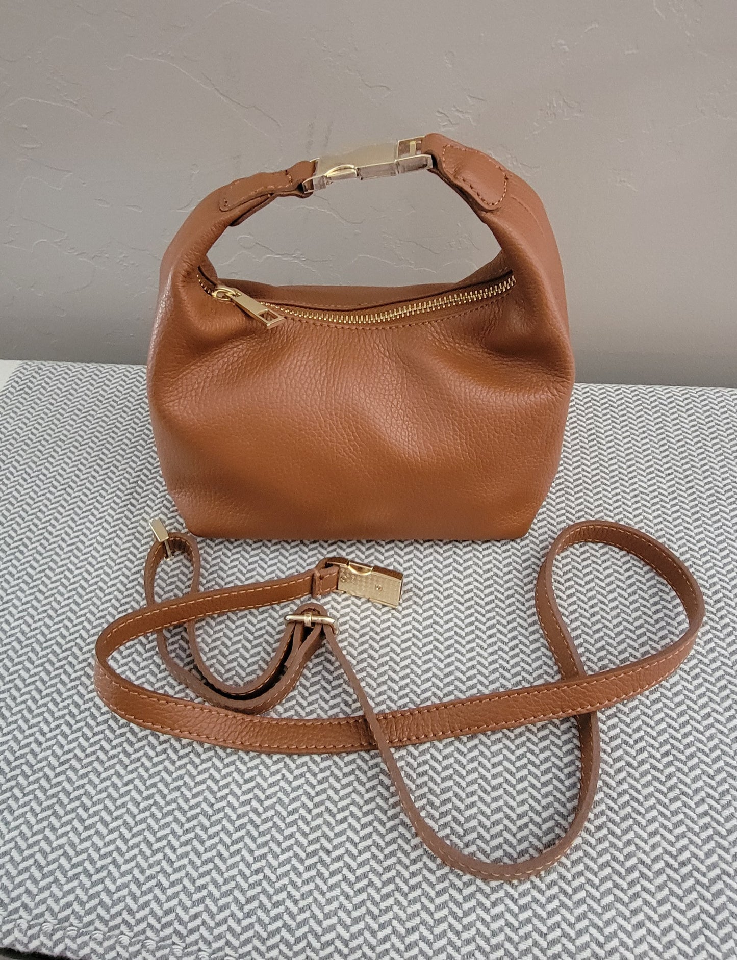 Crossbody Grab Handbag
