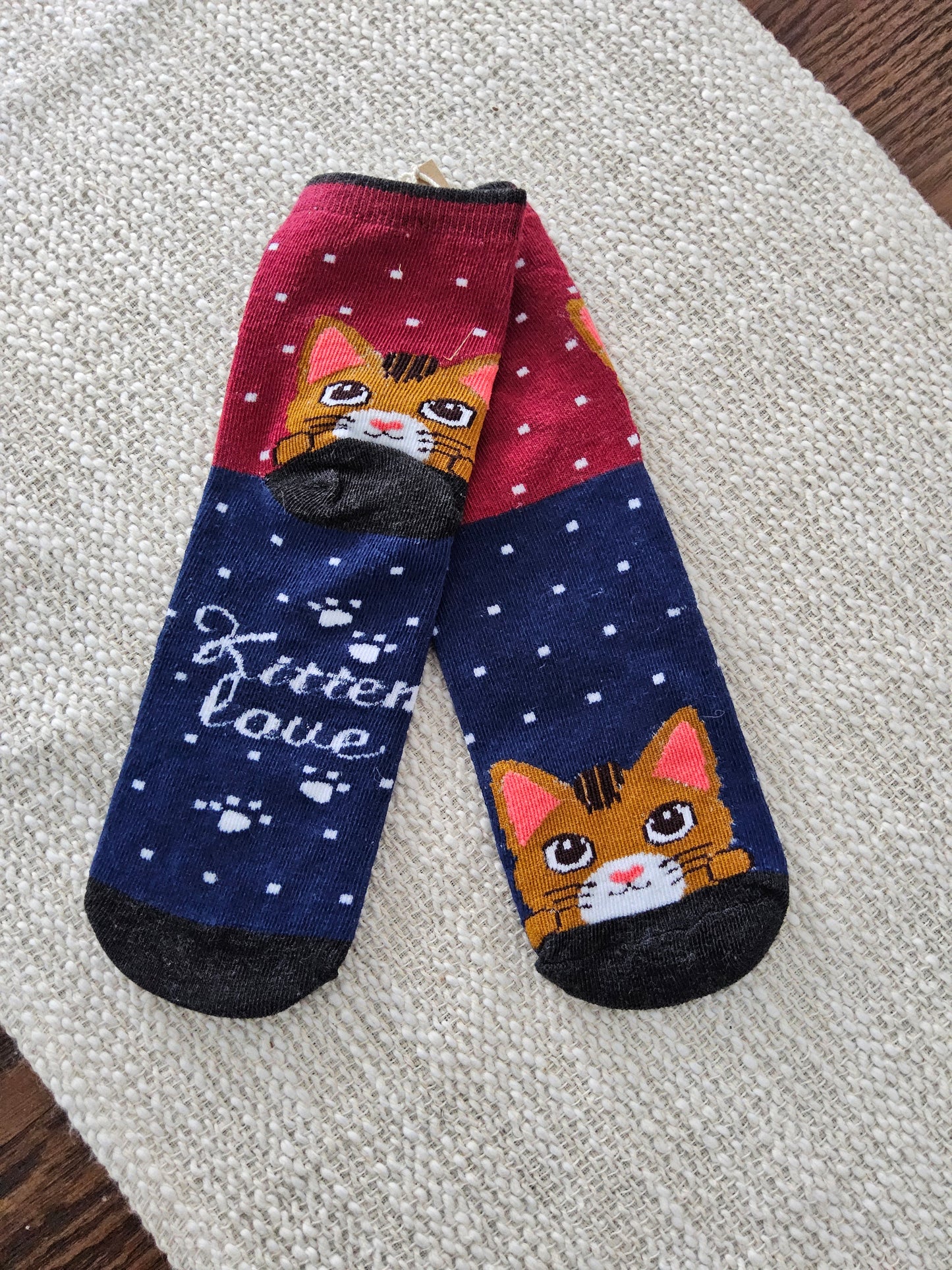 Women's socks